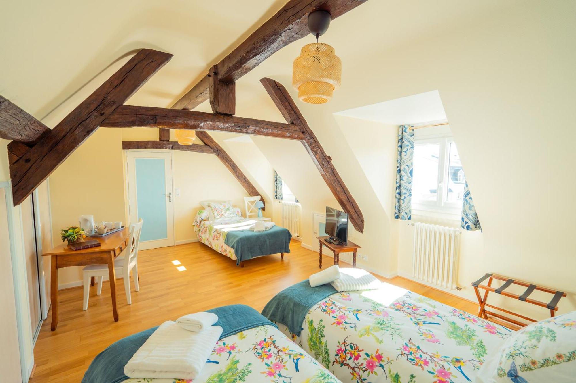 Relais Saint Jacques 호텔 엉부와스 외부 사진