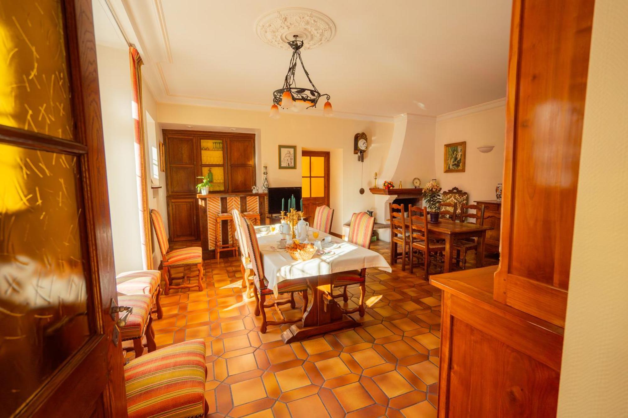Relais Saint Jacques 호텔 엉부와스 외부 사진
